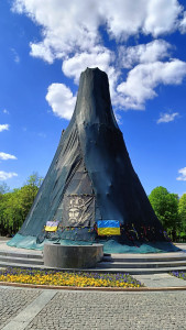 IMG-8e0eacdc8079e62f73f936ecd449c740-V.jpg