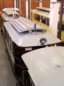 Fotg Stromabnehmer beide Pole.jpg